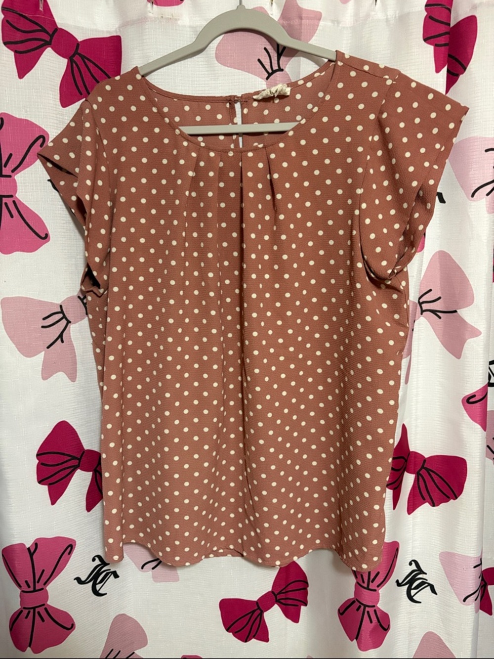 Cap-Sleeve Polka Dot Blouse in Dusty Rose
